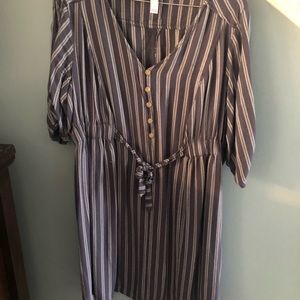 maternity dress
